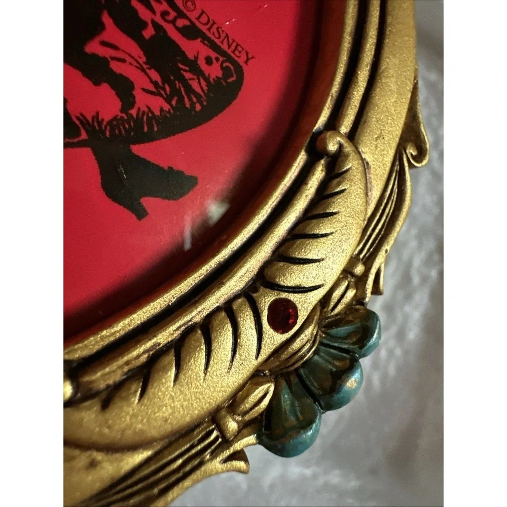 Disney Store Snow White Evil Queen Magic Mirror Photo Frame Statue 4
